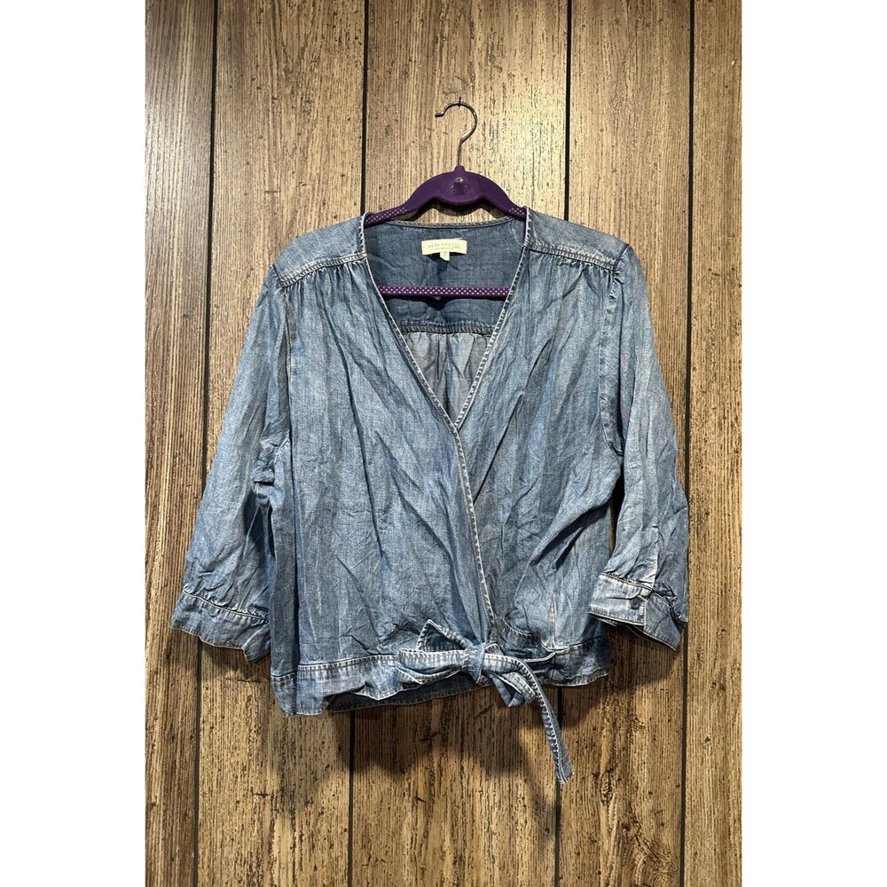 Side Stitch 3/4-Sleeve Cropped Wrap Top
